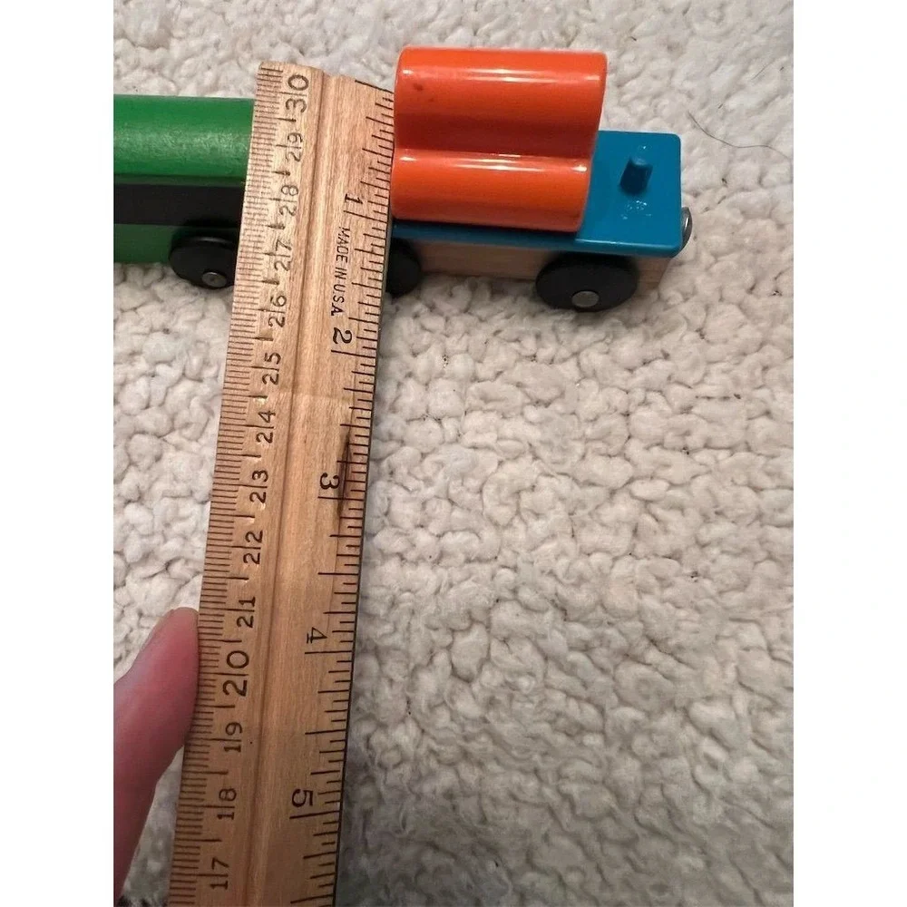 IKEA LILLABO Wooden Train‎ Cars 2-Piece Set with Magnetic Connectors